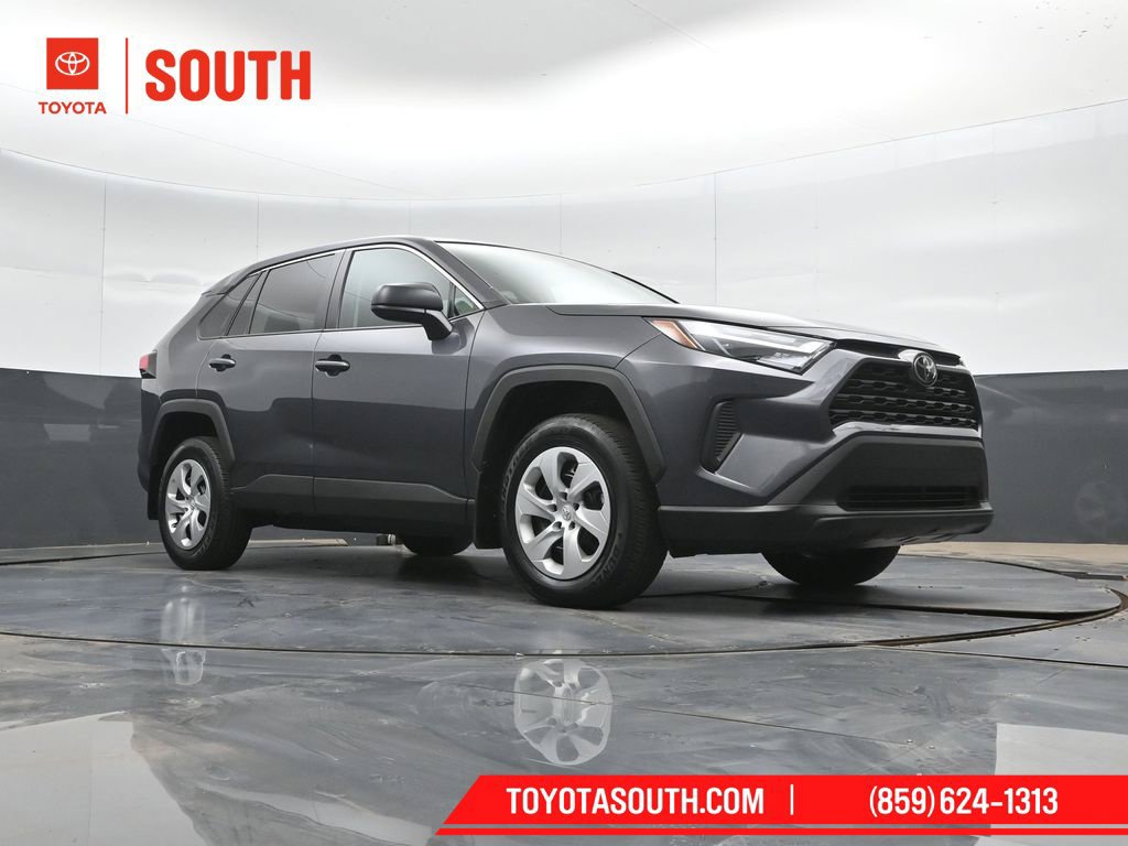 Used 2024 Toyota RAV4 LE FWD image 37