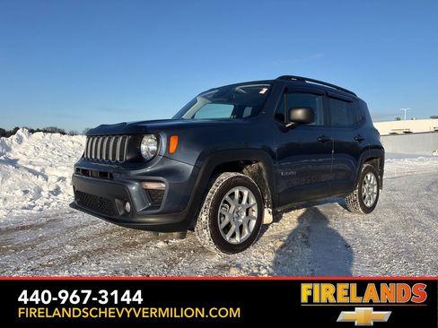 Used 2022 Jeep Renegade Latitude w/ Convenience Group image 1