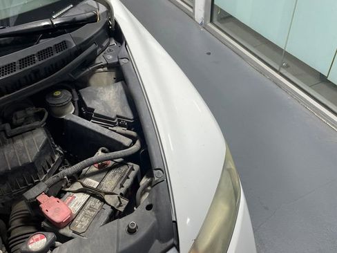 Used 2010 Honda Civic LX image 18