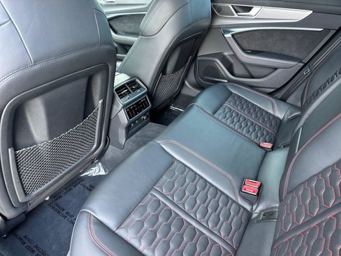 Used 2021 Audi RS 6 w/ Executive Package AWD/4WD image 11