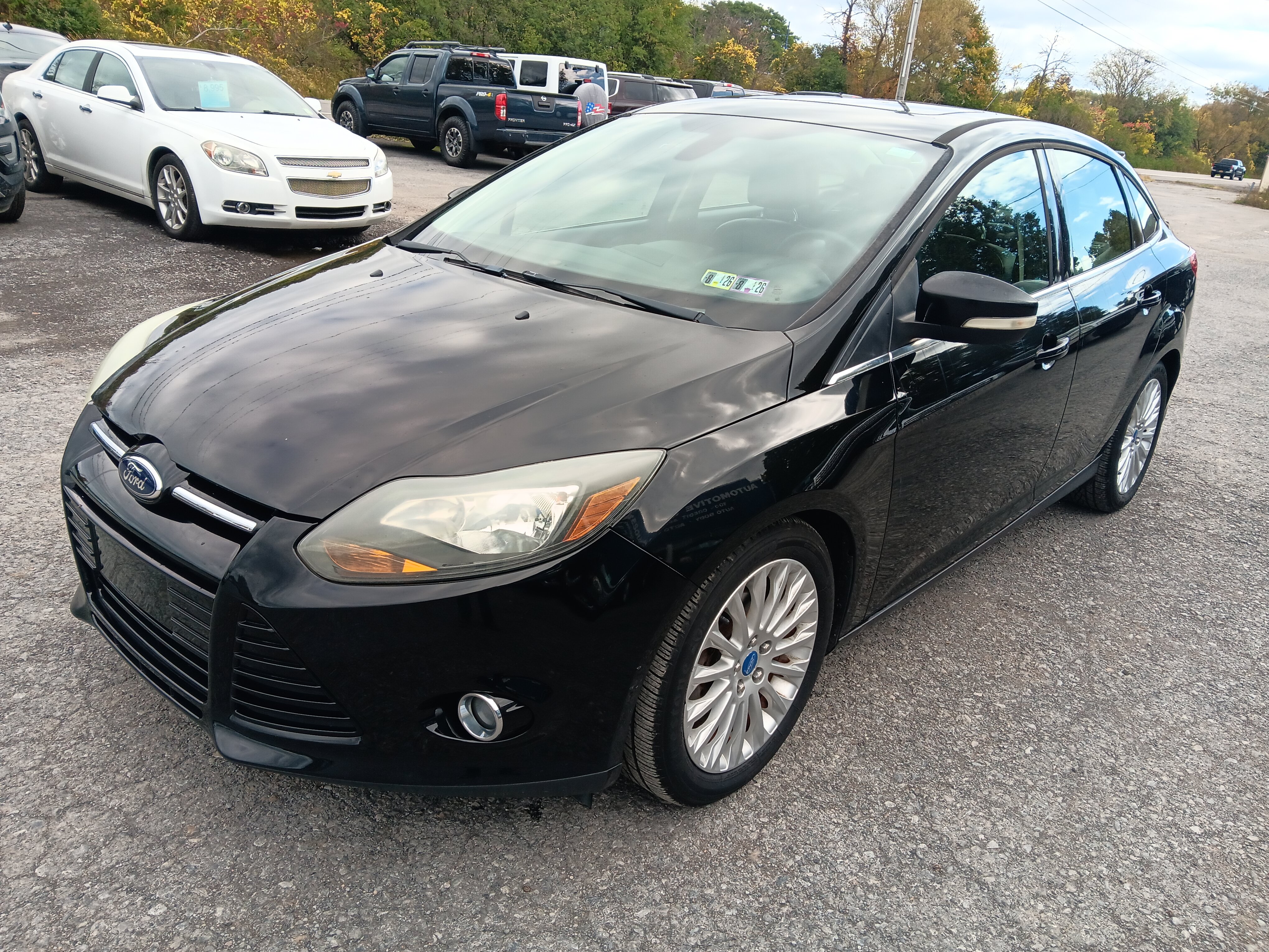 Used 2012 Ford Focus Titanium FWD image 1