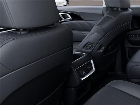 New 2025 Kia Carnival SX Prestige FWD image 26
