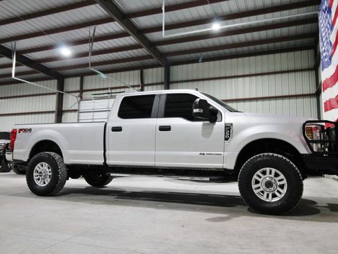 Used 2019 Ford F350 XL w/ STX Appearance Package image 15