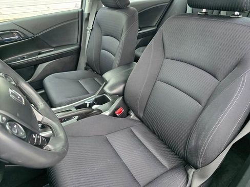 Used 2015 Honda Accord Sport image 21