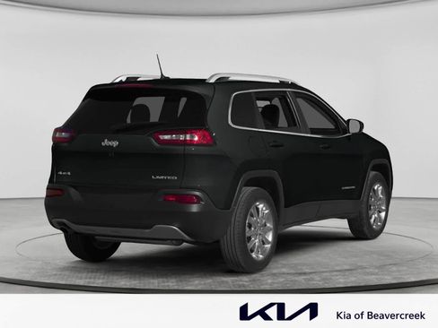Used 2014 Jeep Cherokee Latitude AWD/4WD image 2