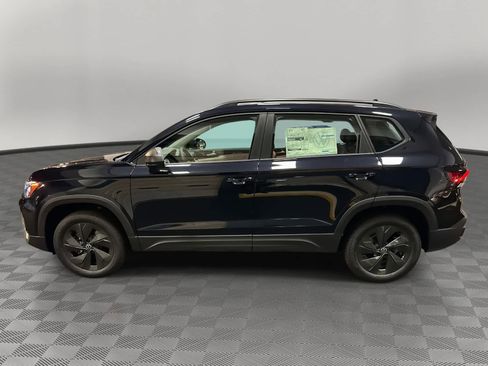 New 2026 Volkswagen Taos S image 6