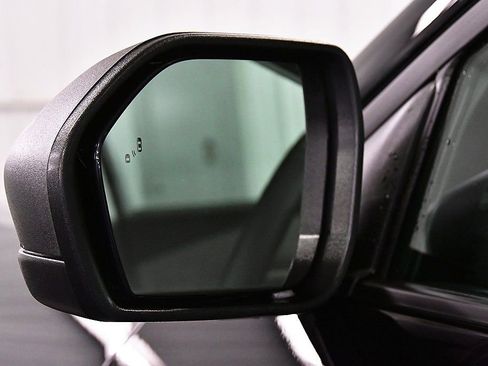 New 2026 Ford Explorer Active w/ Active Comfort Package image 14