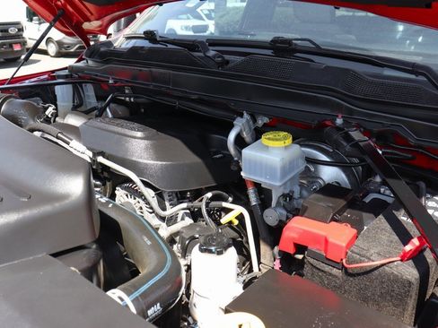 Used 2024 RAM 2500 Big Horn w/ Bed Utility Group image 15