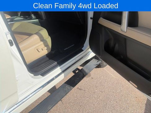Used 2018 Toyota 4Runner Limited AWD/4WD image 28