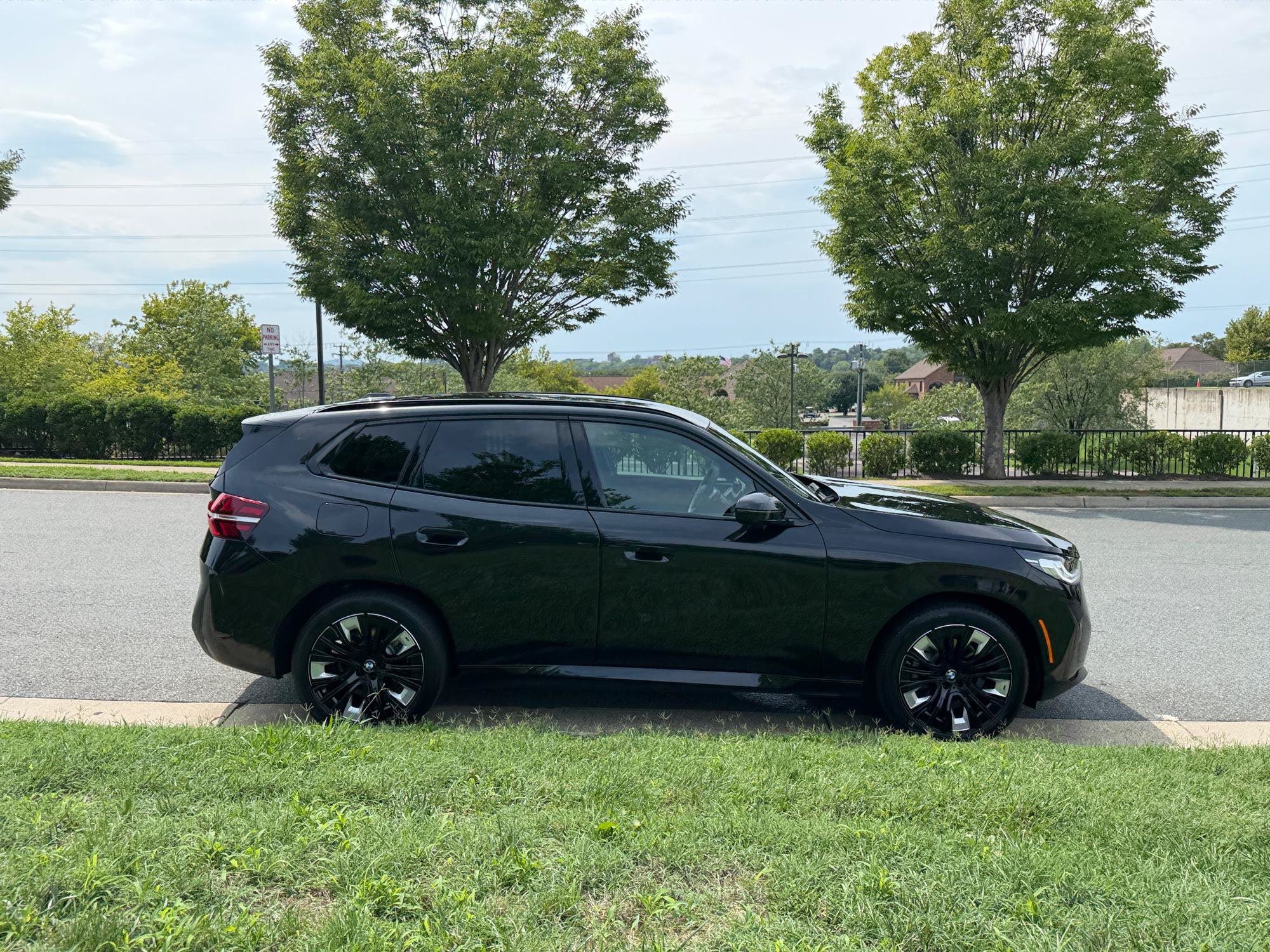 New 2026 BMW X3 xDrive30i w/ Premium Package AWD/4WD image 8