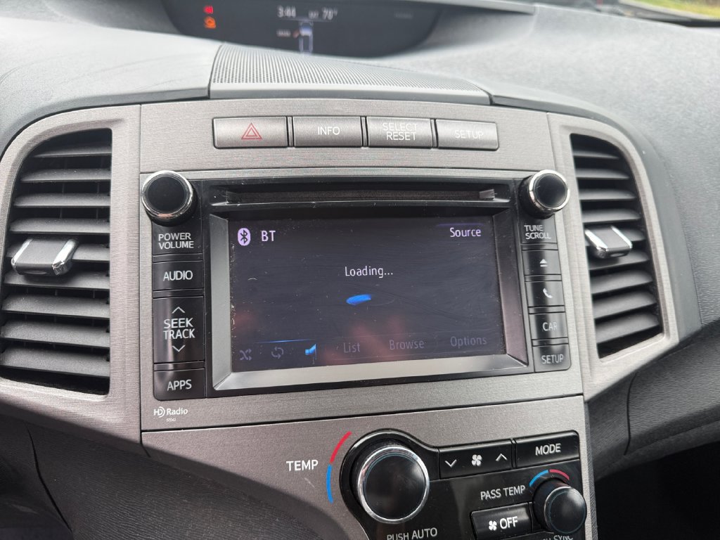 Used 2013 Toyota Venza XLE AWD/4WD image 17