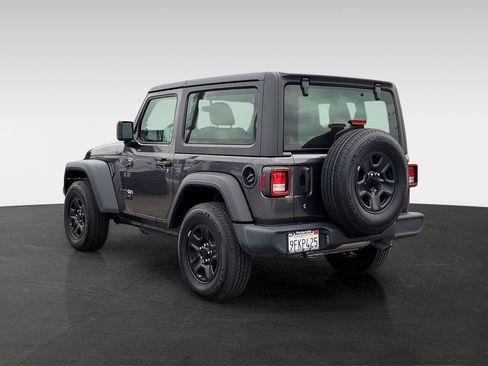 Used 2023 Jeep Wrangler Sport AWD/4WD image 6