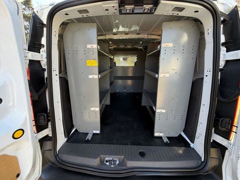 Used 2022 Ford Transit Connect XL FWD image 18