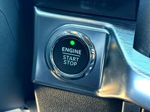 Used 2022 Ford F150 Lariat image 15