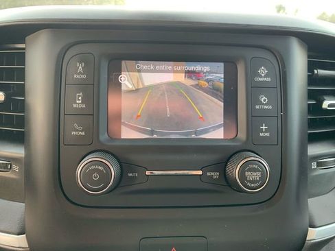 Used 2020 RAM 1500 Big Horn image 25