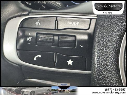 Used 2023 Kia Sportage SX image 18