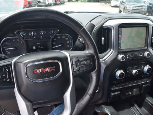 Used 2021 GMC Sierra 1500 SLT w/ SLT Premium Plus Package AWD/4WD image 19