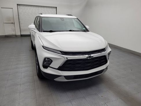 Used 2024 Chevrolet Blazer LT w/ Convenience Package FWD image 14