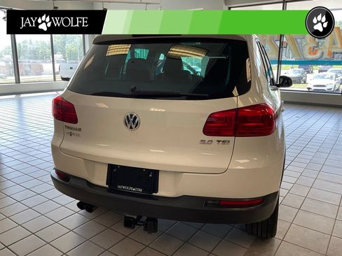 Used 2012 Volkswagen Tiguan S FWD image 5