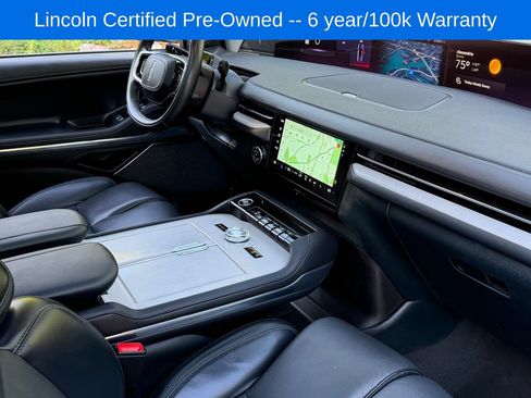 Used 2025 Lincoln Navigator Reserve AWD/4WD image 20