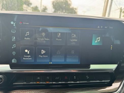 Used 2022 Chevrolet Silverado 1500 LT Trail Boss AWD/4WD image 19
