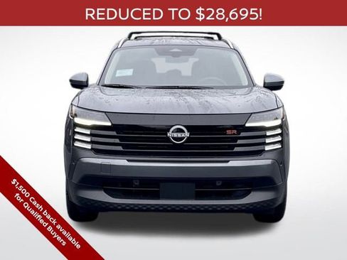 New 2026 Nissan Kicks SR w/ SR Premium Package FWD image 6