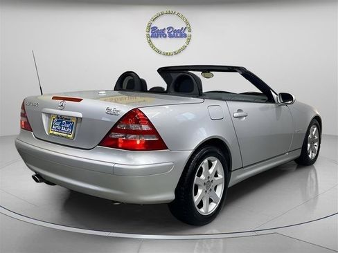 Used 2002 Mercedes-Benz SLK 230 image 10