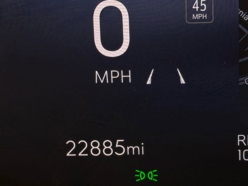 Used 2025 Buick Enclave Sport Touring image 15