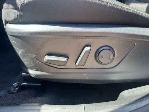 Used 2025 Hyundai Tucson SEL FWD image 22