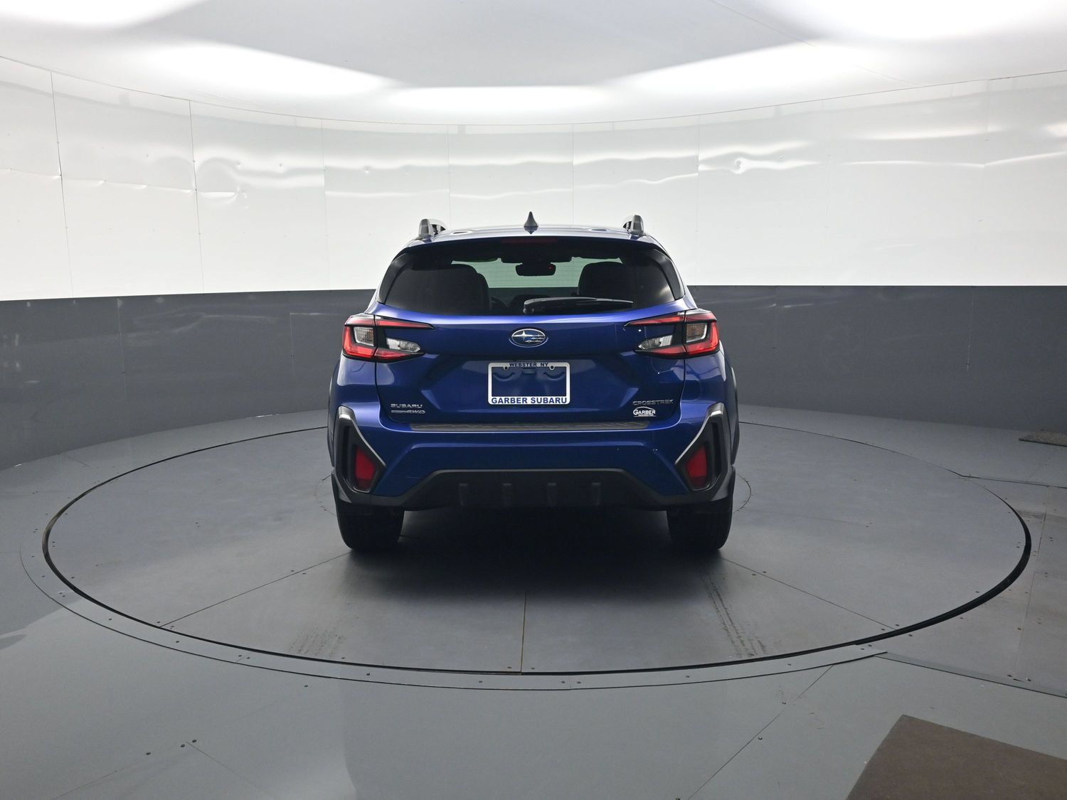 Used 2024 Subaru Crosstrek 2.5i Limited AWD/4WD image 4