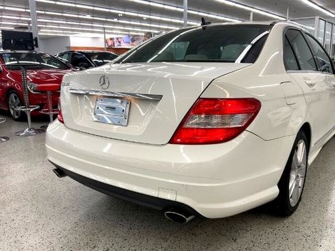 Used 2011 Mercedes-Benz C 300 4dr Sdn C 300 Sport RWD image 39
