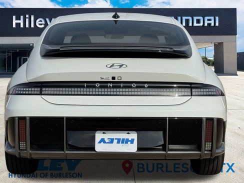 New 2025 Hyundai Ioniq 6 SE image 8