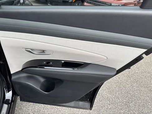 New 2026 Hyundai Tucson Limited image 15