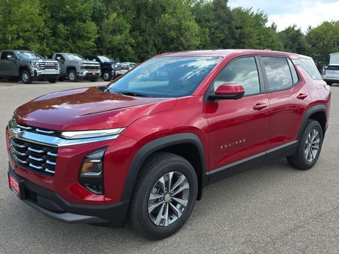 New 2027 Chevrolet Equinox LT w/ Convenience Package II FWD image 4
