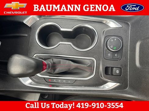 Used 2023 Chevrolet Traverse RS AWD/4WD image 33
