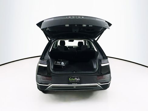 Used 2024 Hyundai Ioniq 5 SEL image 28