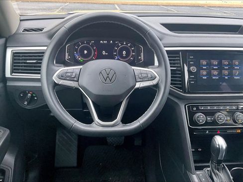 Used 2022 Volkswagen Atlas SE image 5