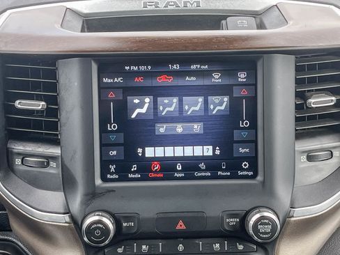 Used 2021 RAM 1500 Laramie w/ Off Road Group image 13