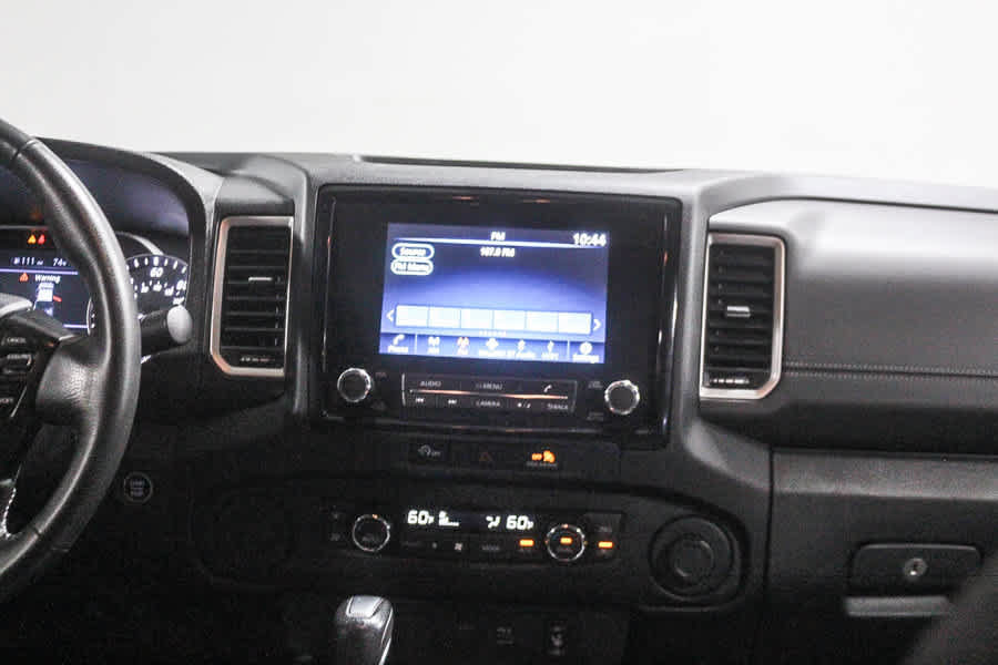 Used 2024 Nissan Frontier SV RWD image 14