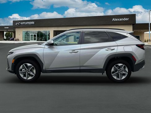 New 2026 Hyundai Tucson SEL image 3