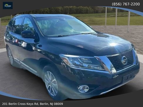 Used 2015 Nissan Pathfinder SL w/ SL Premium Package image 3
