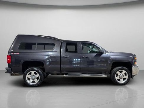 Used 2015 Chevrolet Silverado 2500 LT w/ LT Convenience Package AWD/4WD image 2