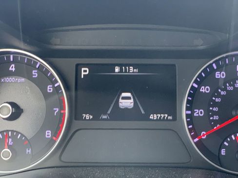 Used 2023 Kia Forte LXS FWD image 9