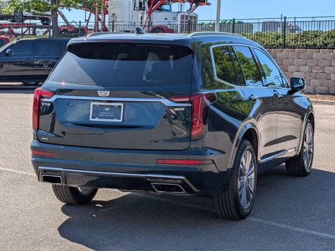 Certified 2024 Cadillac XT6 Premium Luxury AWD/4WD image 5