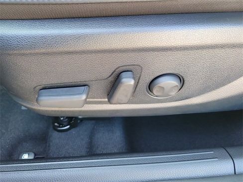 New 2026 Kia Seltos EX image 23