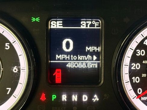 Used 2024 RAM 1500 Classic Warlock image 27