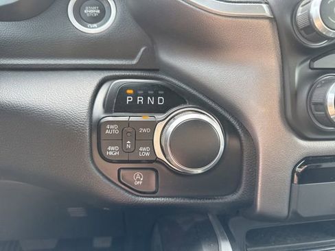 Used 2022 RAM 1500 Big Horn AWD/4WD image 17