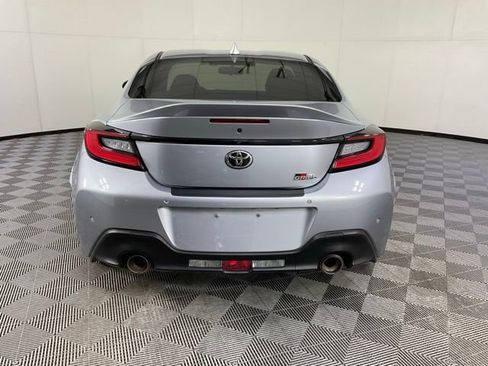Used 2025 Toyota GR86 Premium image 5