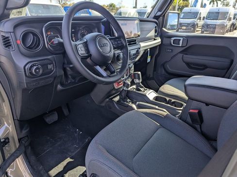 New 2026 Jeep Wrangler Unlimited Rubicon w/ Safety Group image 13