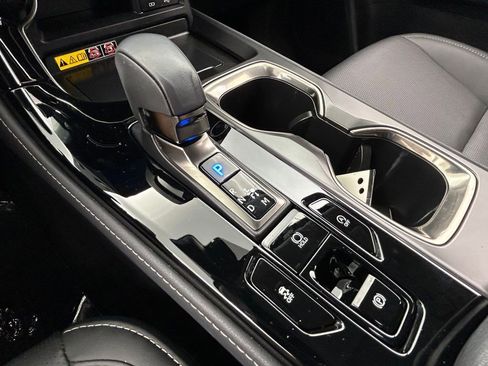 Used 2025 Lexus NX 250 FWD w/ Cold Area Package image 28